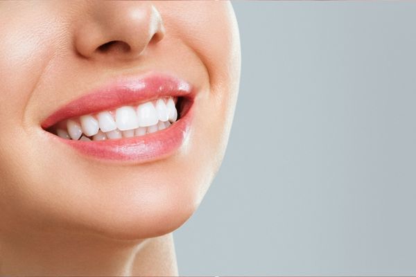 Blanqueamiento dental y salud del esmalte en Valladolid